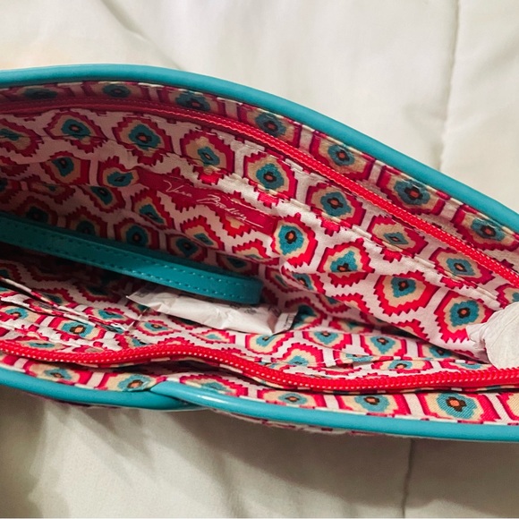 Jazzy Clutch Vera Bradley NWT Call Me Coral - Picture 4 of 4